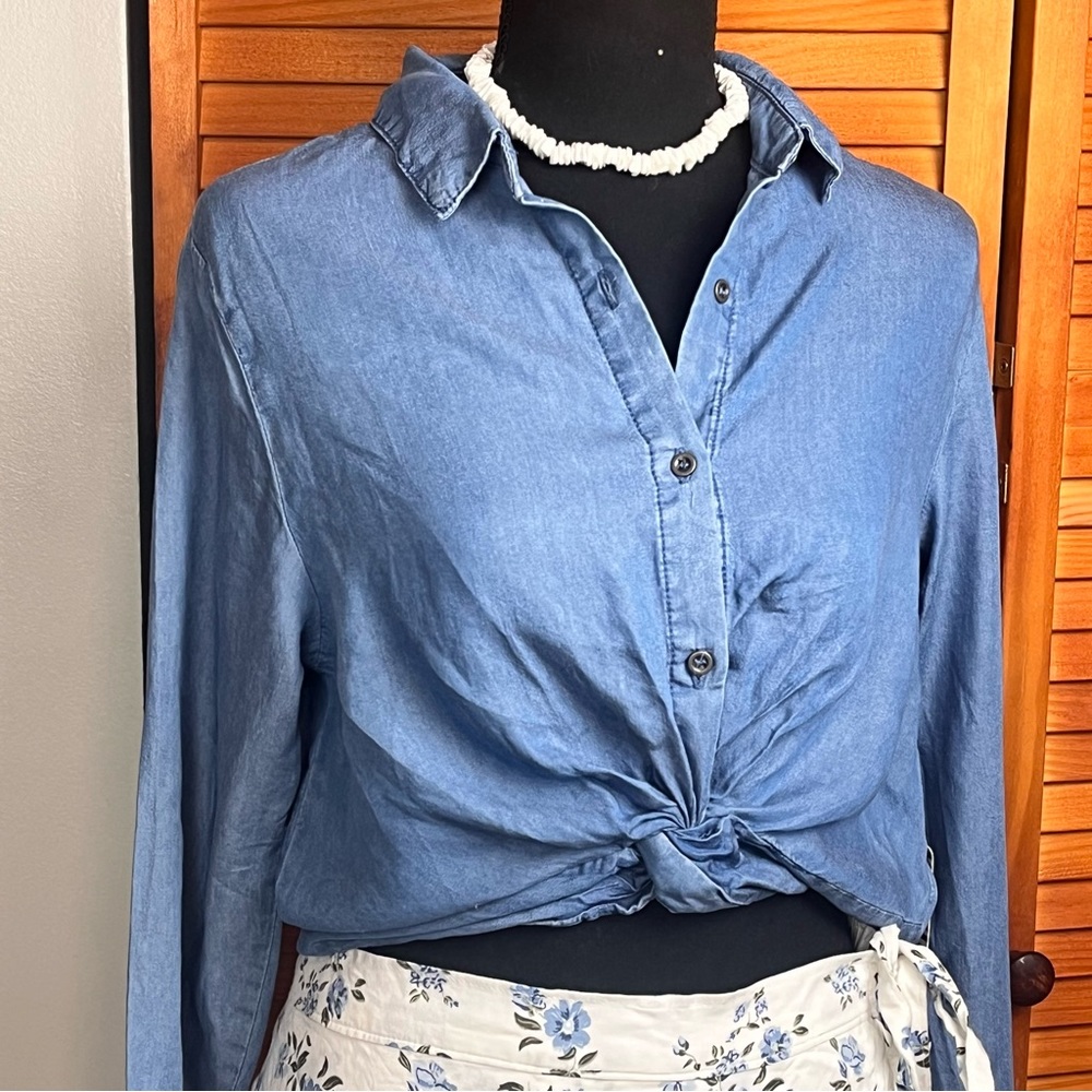 Haute Monde Blue Long Sleeve Cropped Blouse